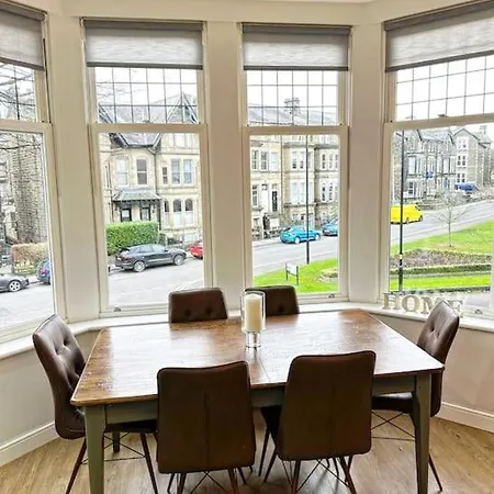 Town Centre Apartment Harrogate